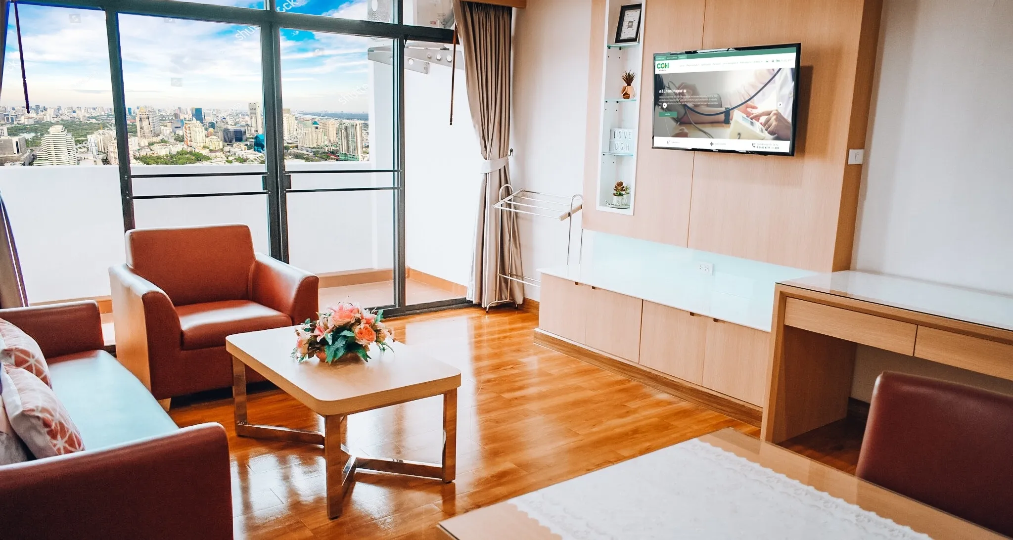 LINE_ALBUM_ห้อง VIP ชั้น27_240619_8_17